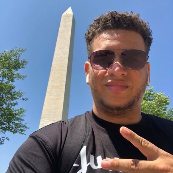 Meet your Posher, David - Picture 1 of 1